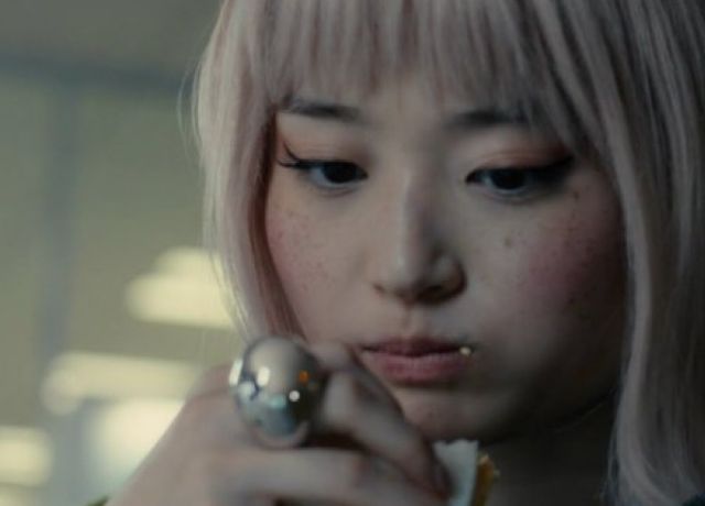 奥山葵は一重美人で色白